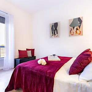 https://appartamento-procaccini-affitti-brevi-italia.italymilanhotels.net